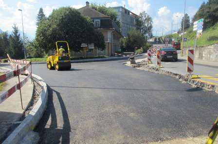 Betonkreisel Baer, Küssnacht, Bauprojekt mit Kostenvoranschlag, Verkehrsführung und Bauphasen, Koordination ÖV, Devisierung, Ausschreibung und Offertvergleich., Ausführungsprojekt, örtliche Bauleitung, Ausmass, Abrechnung, Kostenkontrolle