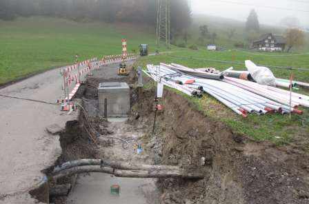 Ausbau Schweigwiesstrasse, 
Feusisberg, Grundlagenbeschaffung, Feldaufnahmen, Vorprojekt, Auflageprojekt und Kostenvoranschlag, Koordination Leitungsprojekte der Werke, Devisierung, Ausschreibung und Offertvergleich Ausführungsprojekt, Örtliche Bauleitung, Ausmass und Abrechnung