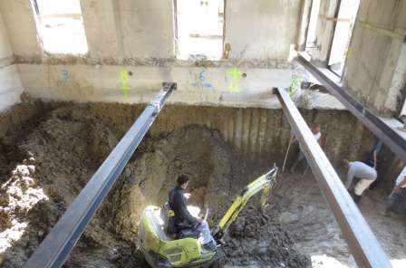 Umbau- und Unterkellerung Strandhaus Seestrasse 186, Feldmeilen, Projekt und Baukontrolle Tragstruktur in Massivbauweise, Projekt und Fachbauleitung Unterkellerung inkl. Unterfangung,Baugrubenarbeiten