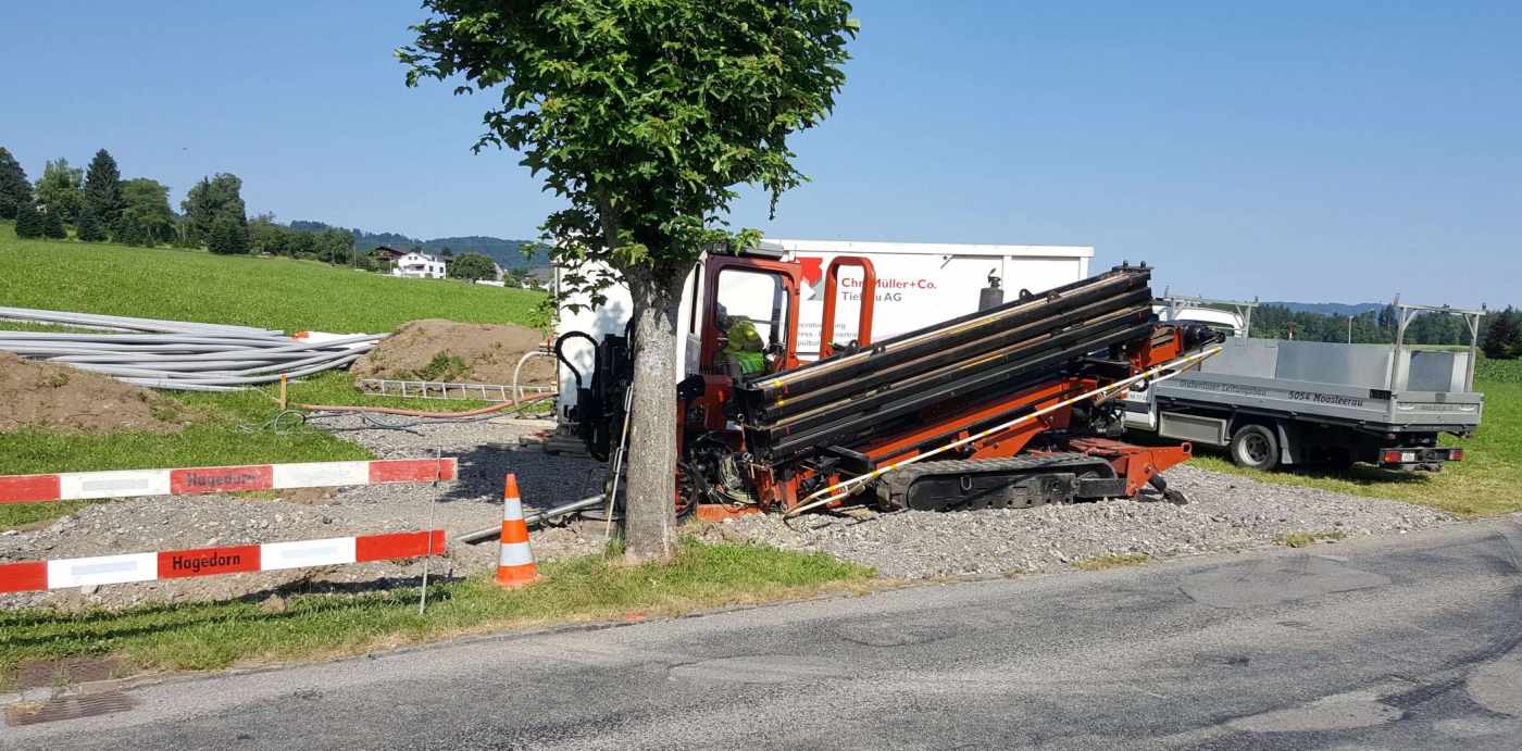 Bergstrasse Wüeribach Horgenberg, Umfassende Grundlagenbeschaffung, Feldaufnahmen,, Devisierung, Ausschreibung und Offertvergleich, Ausführungsprojekt, Örtliche Bauleitung, Koordination Leitungsbauer, Ausmass und Abrechnung