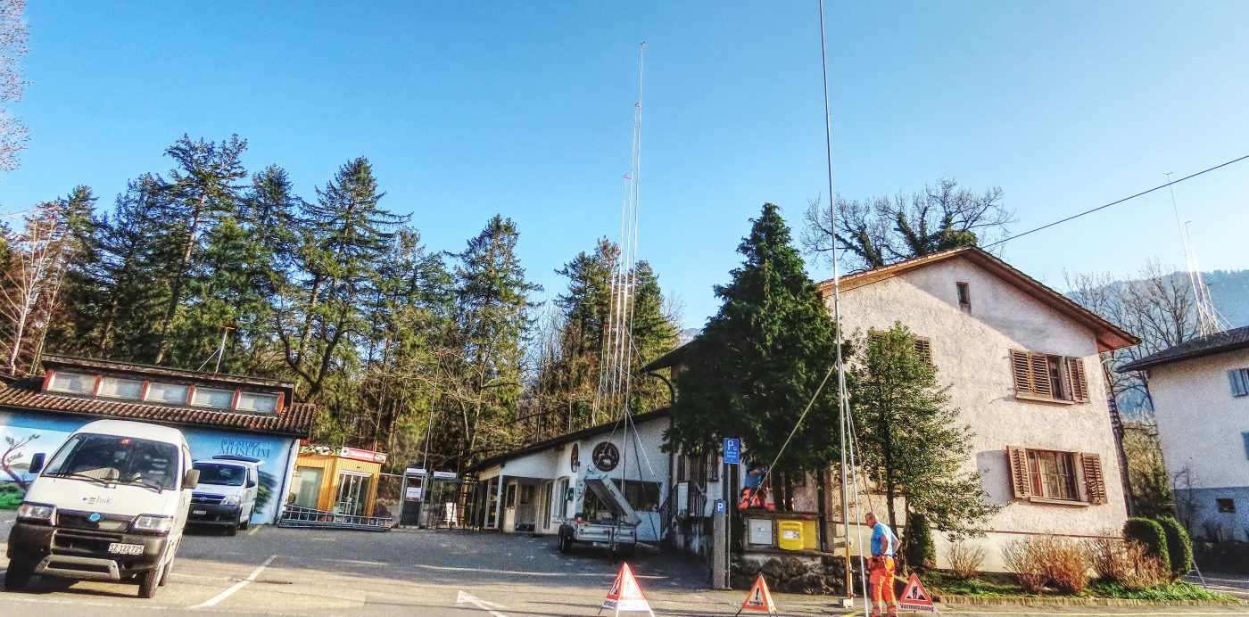 Natur- und Tierpark,Â Goldau, Aufnahme digitales Geländemodell inklusiver der Dachlandschaft. Absteckung und Erstellung Baugespann auf Terrain und auf bestehenden Gebäuden.