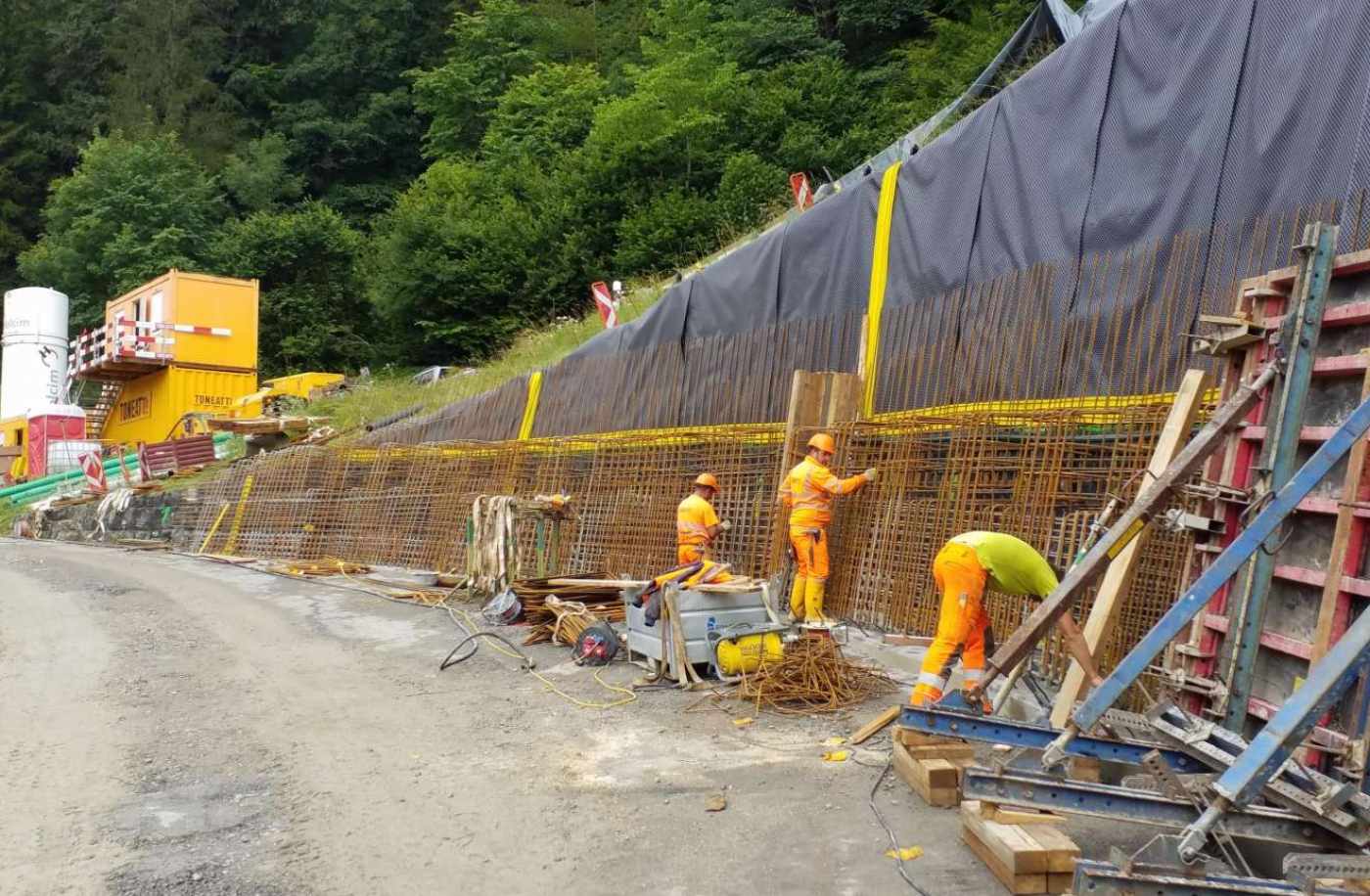 Stützkonstruktion Chratzerli, Vorderthal, Gesamtprojektleitung der Stützkonstruktion 