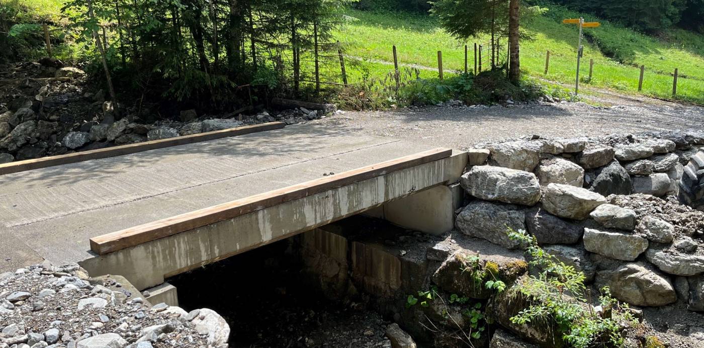 Ersatz Brücken Chlosterweid und Sihltalhütte Region Einsiedeln / Ybrig, Variantenstudium, Bauprojekt, Statik und Hydraulik, Ausführungsprojekt, Bauleitung, Öffentlichkeitsarbeit