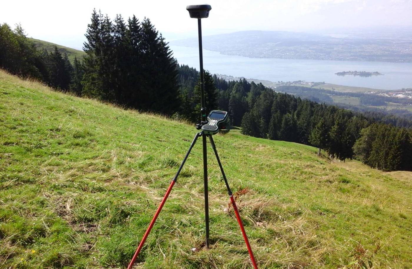 Erneuerung Amtliche VermessungÂ  Altendorf Los 15, Erneuerung der Daten der amtlichen Vermessung in der ganzen Gemeinde Altendorf (2456 ha inkl See)