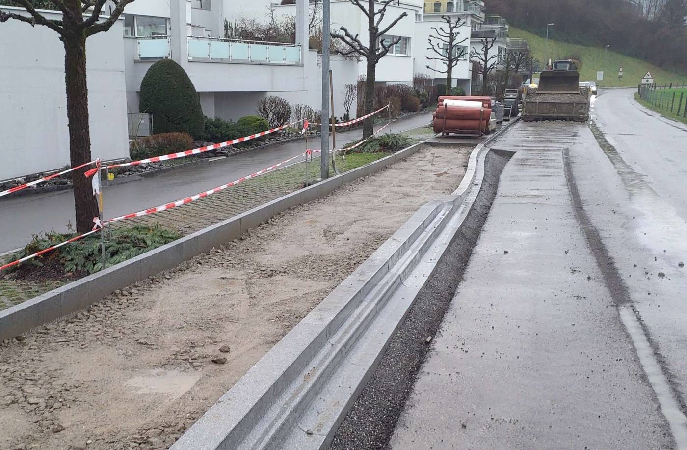 Bushaltestelle Ochsenboden Seestrasse, Nuolen, Variantenstudium, Vorprojekt, Bauprojekt, Projektauflage, Submissionsverfahren, Ausführungsprojekt, örtliche Bauleitung, Ausmass- und Kostenkontrolle, Inbetriebnahme