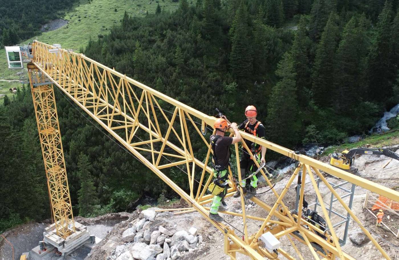 Station Startgels, FlemXpress, Flims Baustellendoku mit CraneCam, Installation & Einmessen Passpunkte, CraneCams auf 1 Kran, Automatische Prozessierungen, Visualisierung im TEDAMOS Web