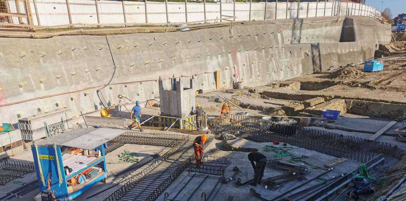 Wohnüberbauung Murhubel, Triengen, Planung Baugrube mit Baugrubensicherung., System: Vernagelte Spritzbetonwand.